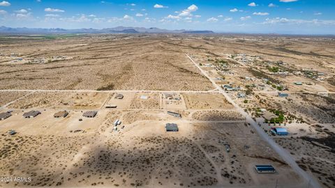 A home in Tonopah