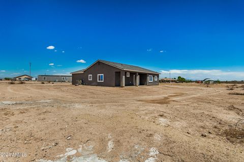 A home in Tonopah