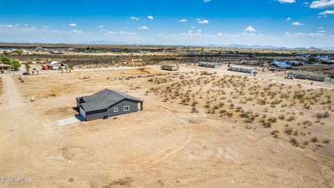 A home in Tonopah