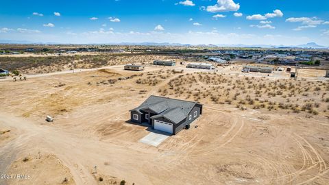 A home in Tonopah