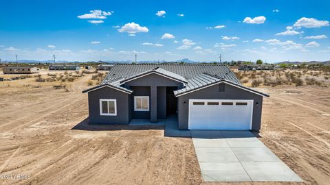 A home in Tonopah