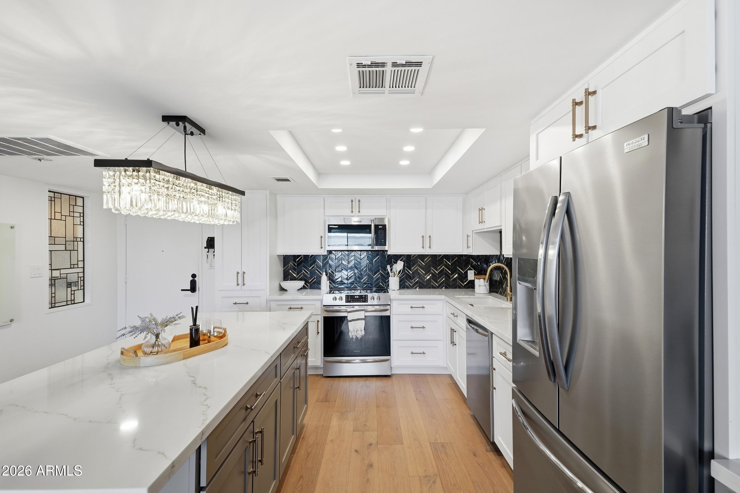 7920 E CAMELBACK Road 605