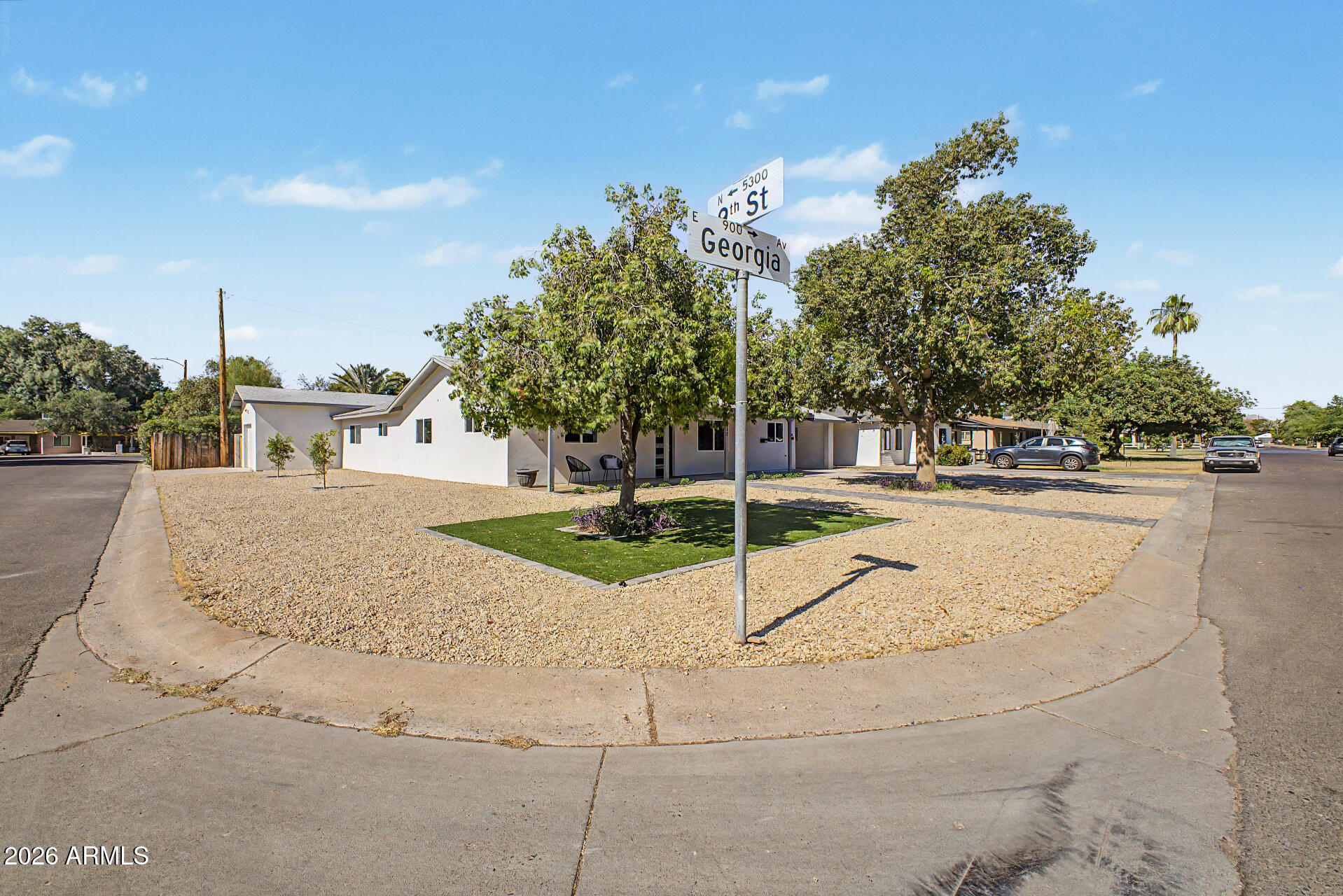 928 E GEORGIA Avenue