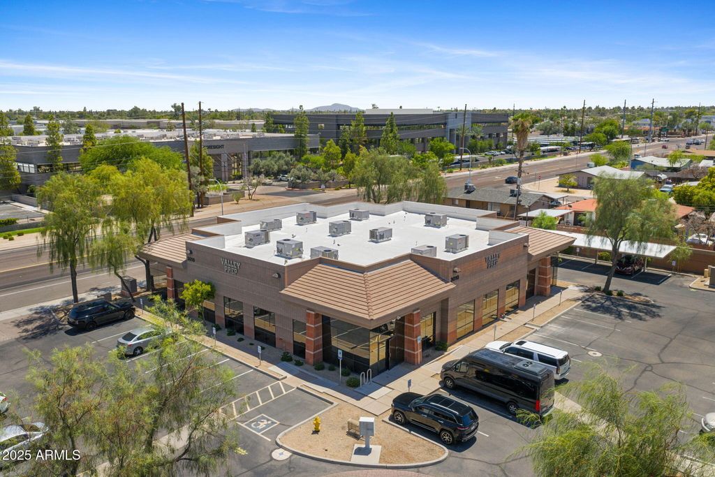 Photo of 3010 S Priest Drive, Tempe, AZ 85282 (MLS # 6904793)