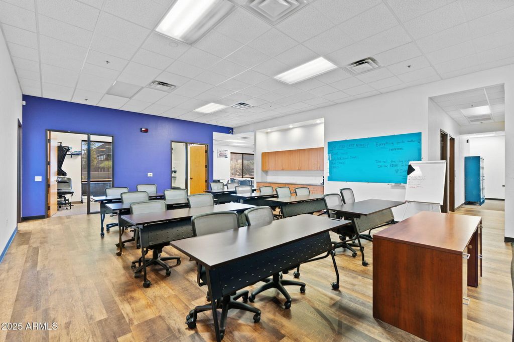 Photo of 3010 S Priest Drive, Tempe, AZ 85282 (MLS # 6904793)