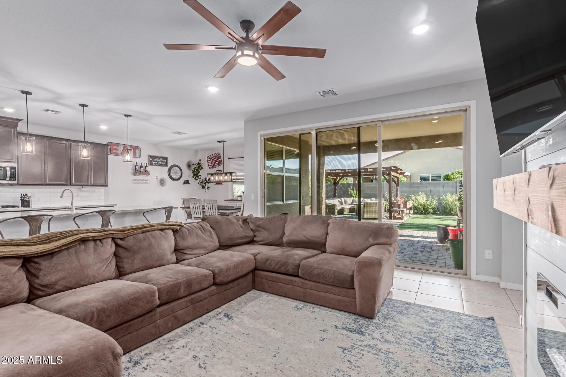 4211 E CAITLIN Drive