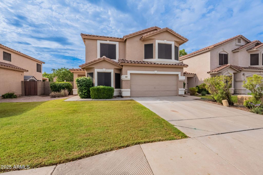 Photo of 543 W Scott Avenue, Gilbert, AZ 85233 (MLS # 6921317)