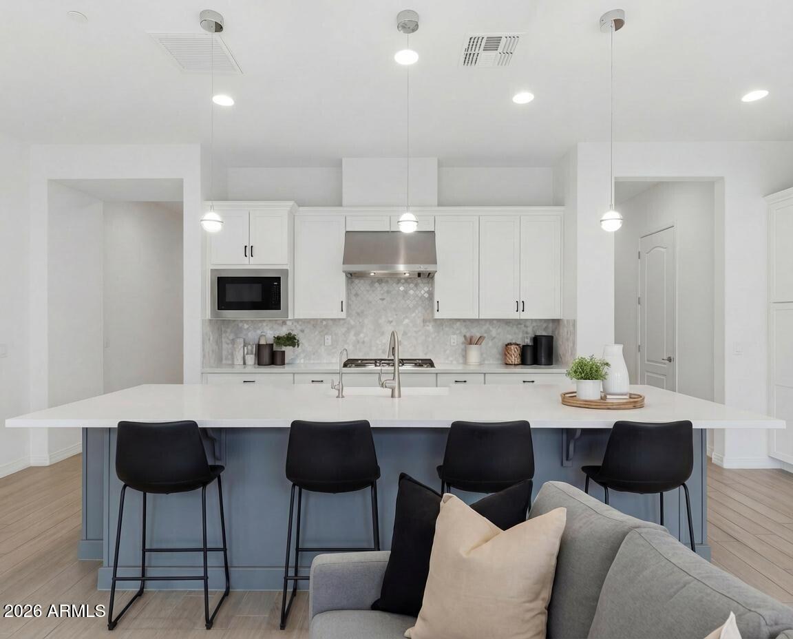 7336 E CASITAS DEL RIO Drive