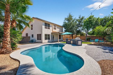 2208 S PEPPERTREE Court Gilbert AZ 85295