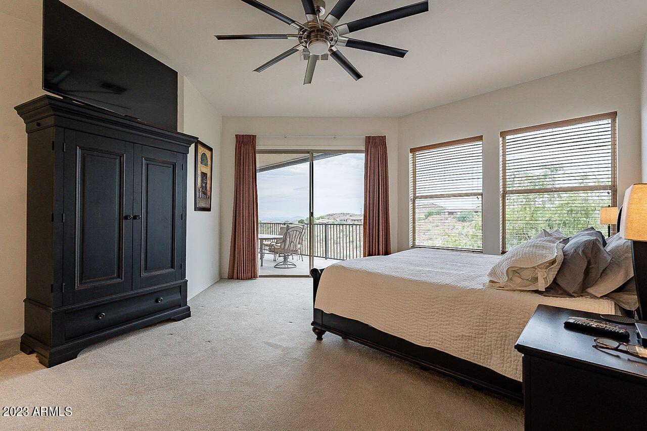 14850 E GRANDVIEW Drive 242