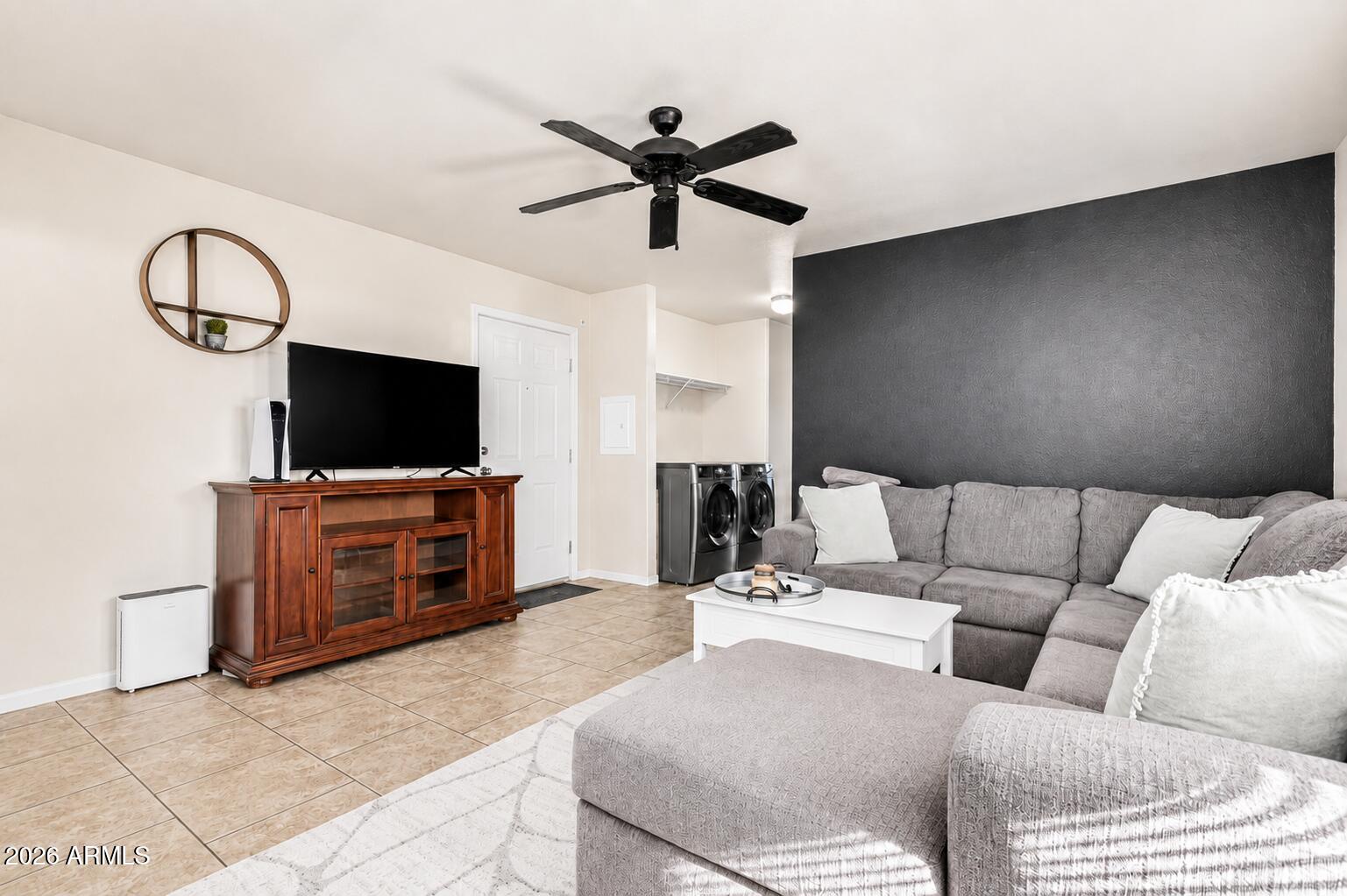 7810 W PEORIA Avenue 121