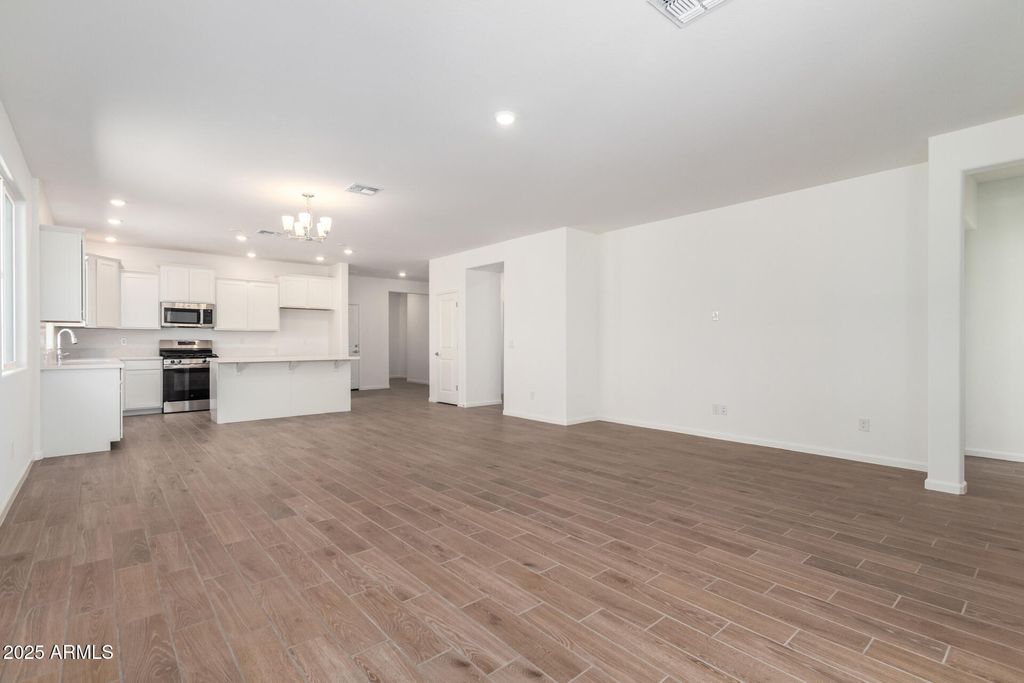 Photo of 13225 W Ranch Gate Road, Peoria, AZ 85383 (MLS # 6926760)