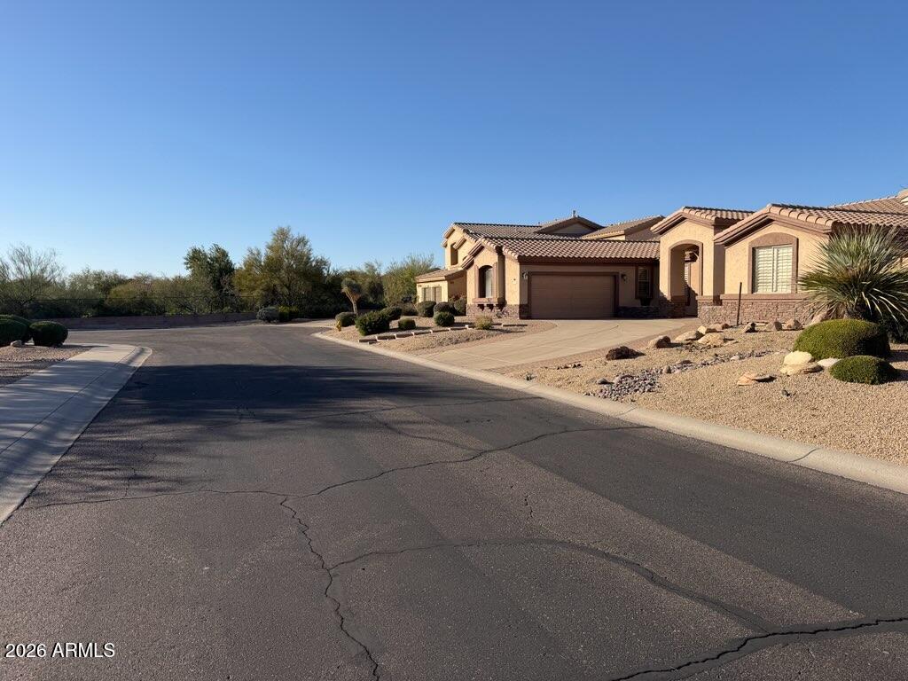 7736 E Via Del Sol Drive