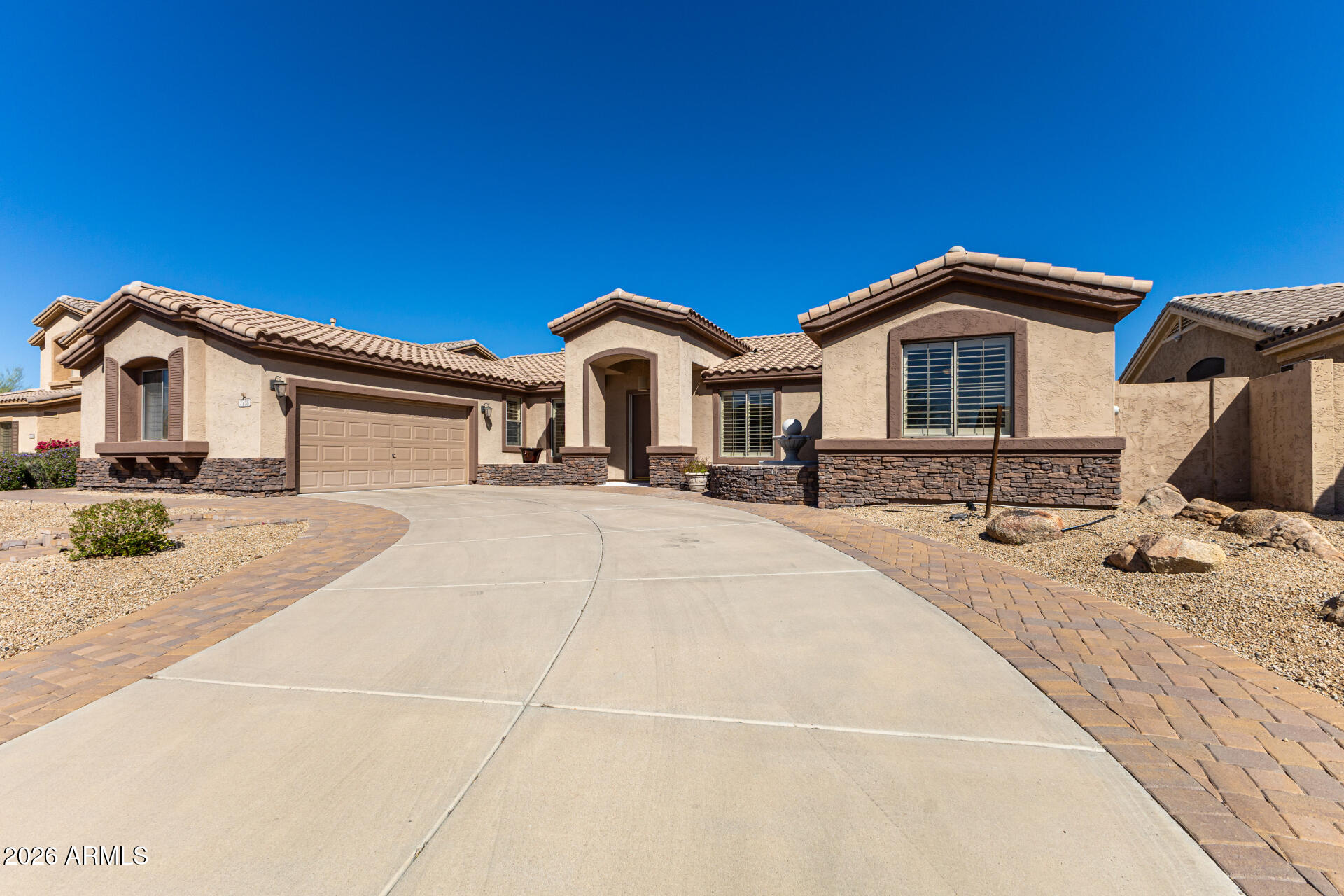 7736 E Via Del Sol Drive