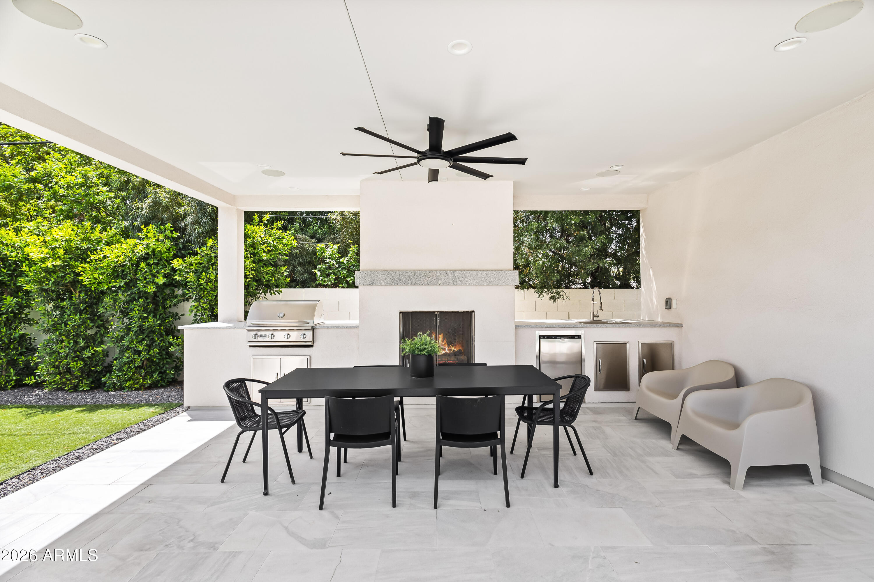 VOYLES TR - Residential