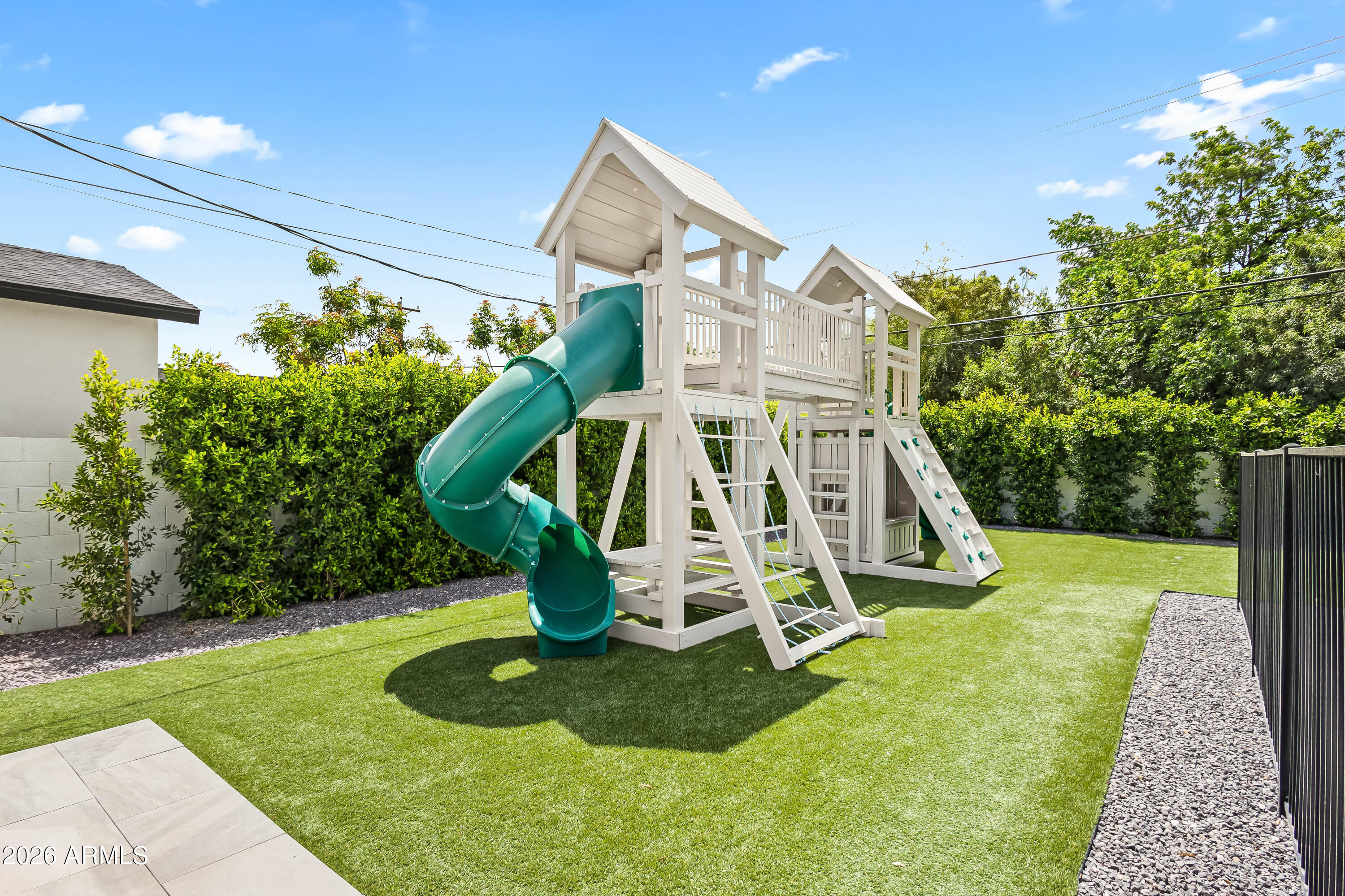 VOYLES TR - Residential