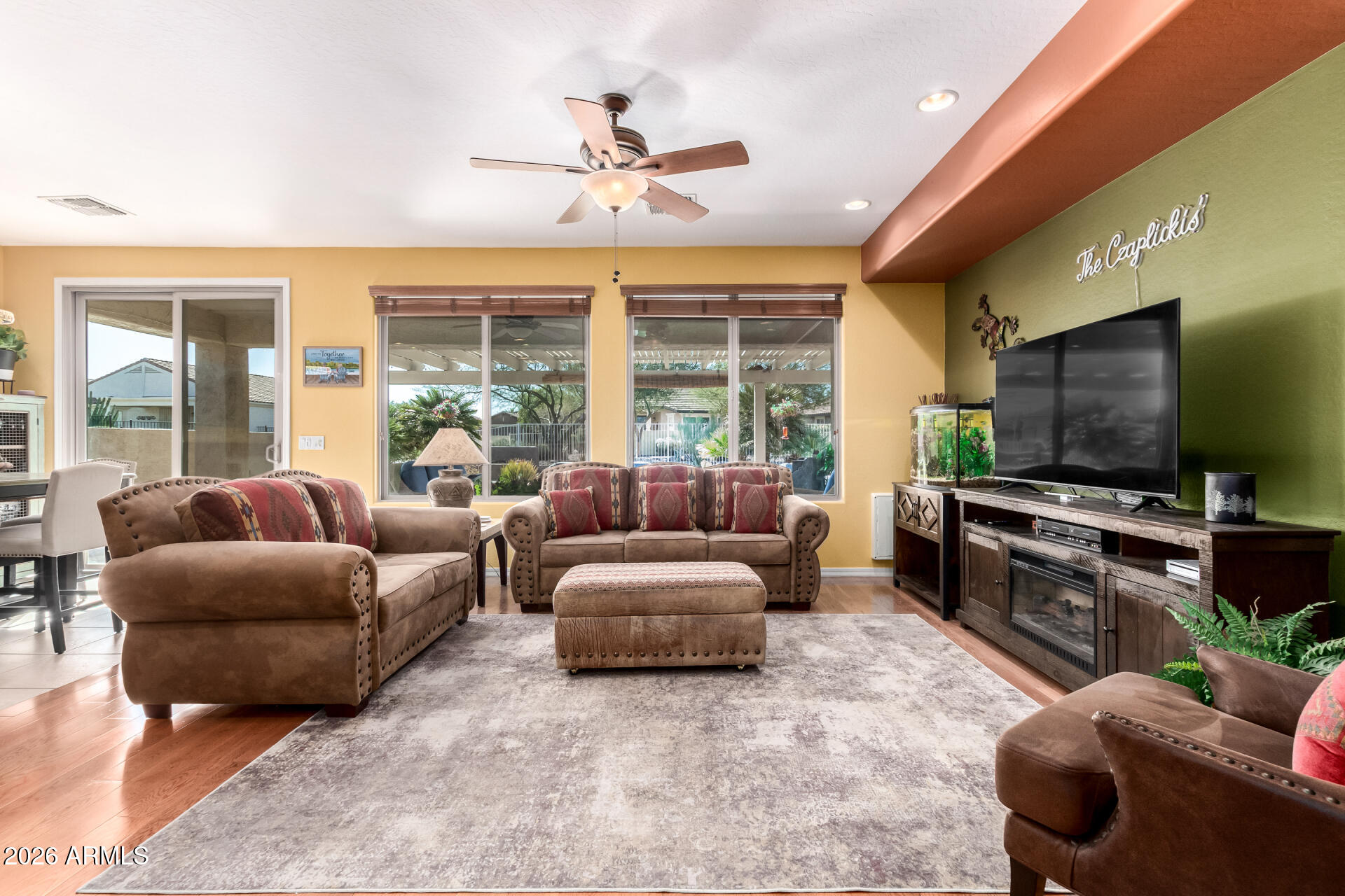 6611 W TRENTON Court