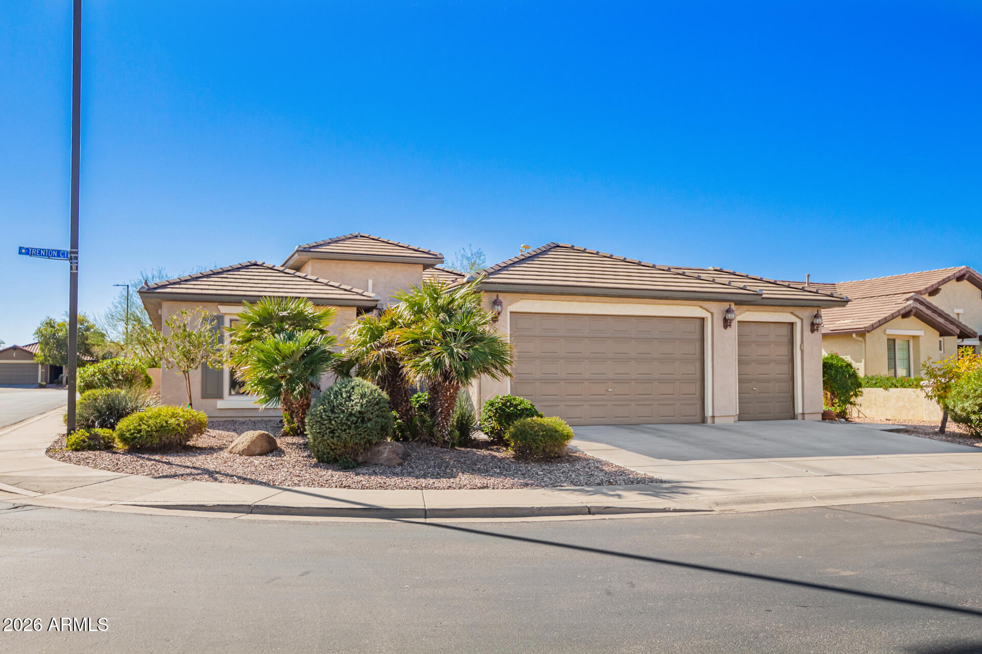 6611 W TRENTON Court