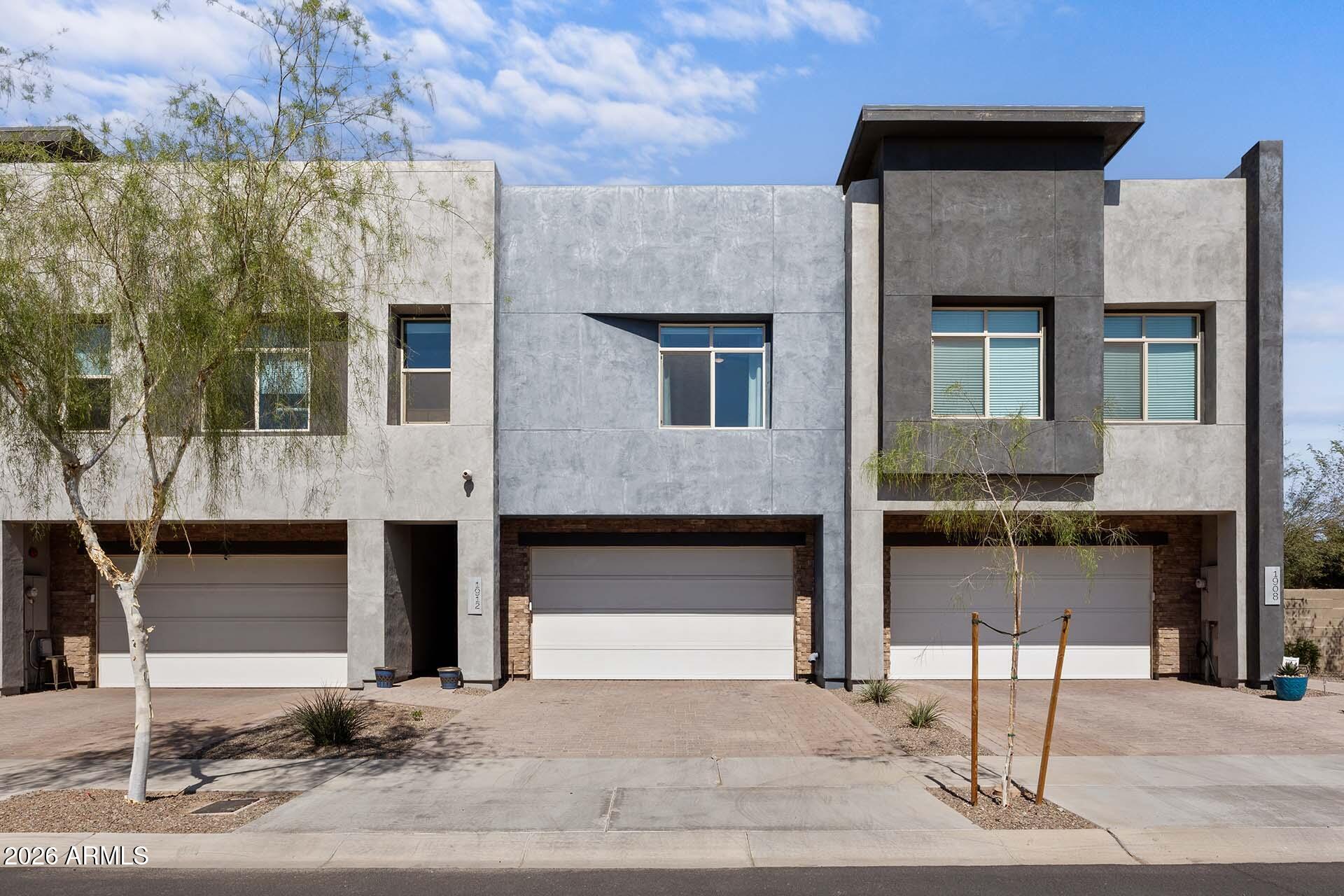 1912 W KINFIELD Trail