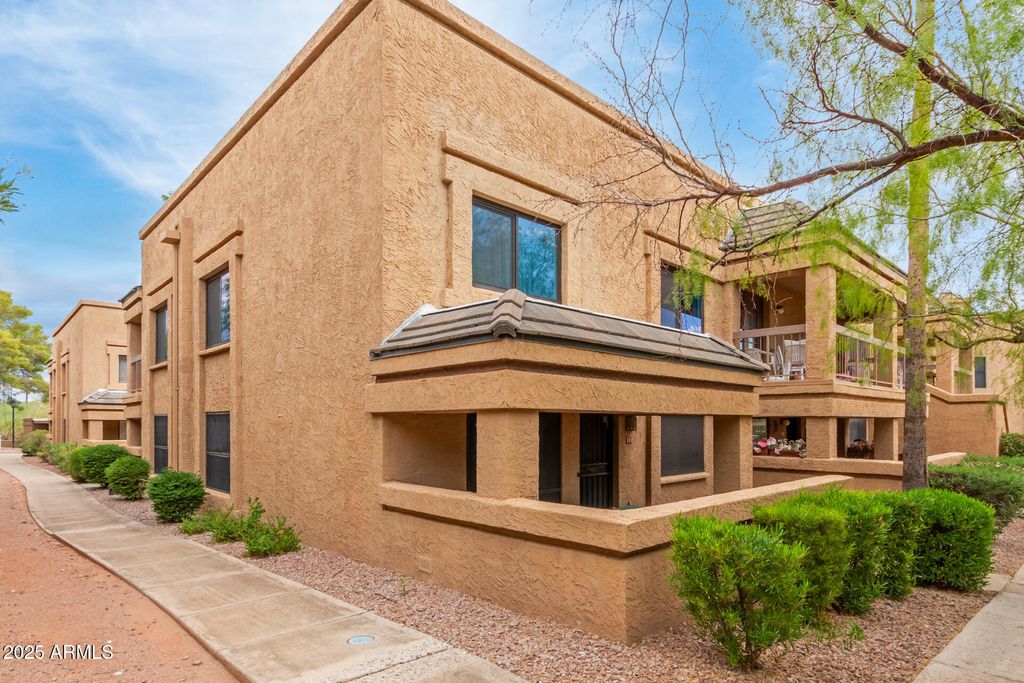 Photo of 14849 N Kings Way #111, Fountain Hills, AZ 85268 (MLS # 6922496)