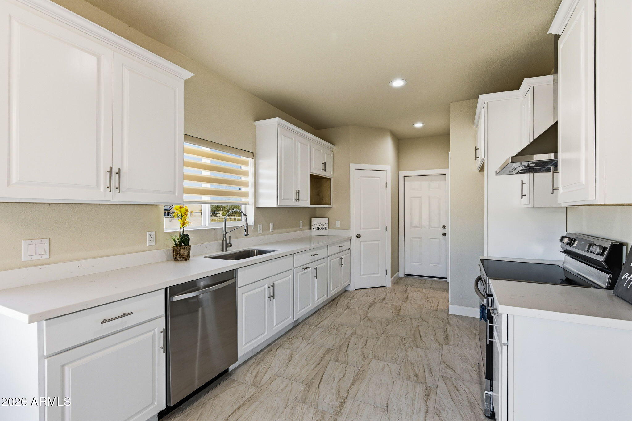 158 N PETTOSHAS Drive