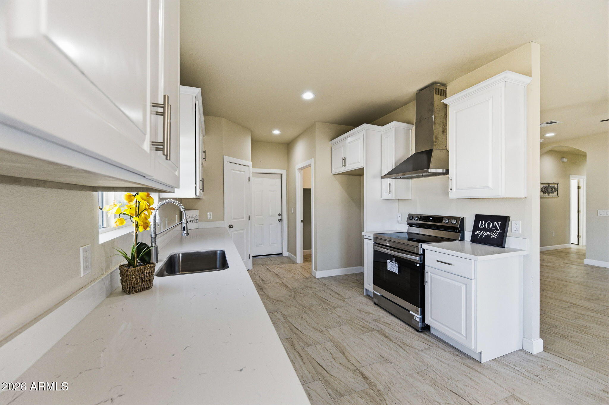 158 N PETTOSHAS Drive