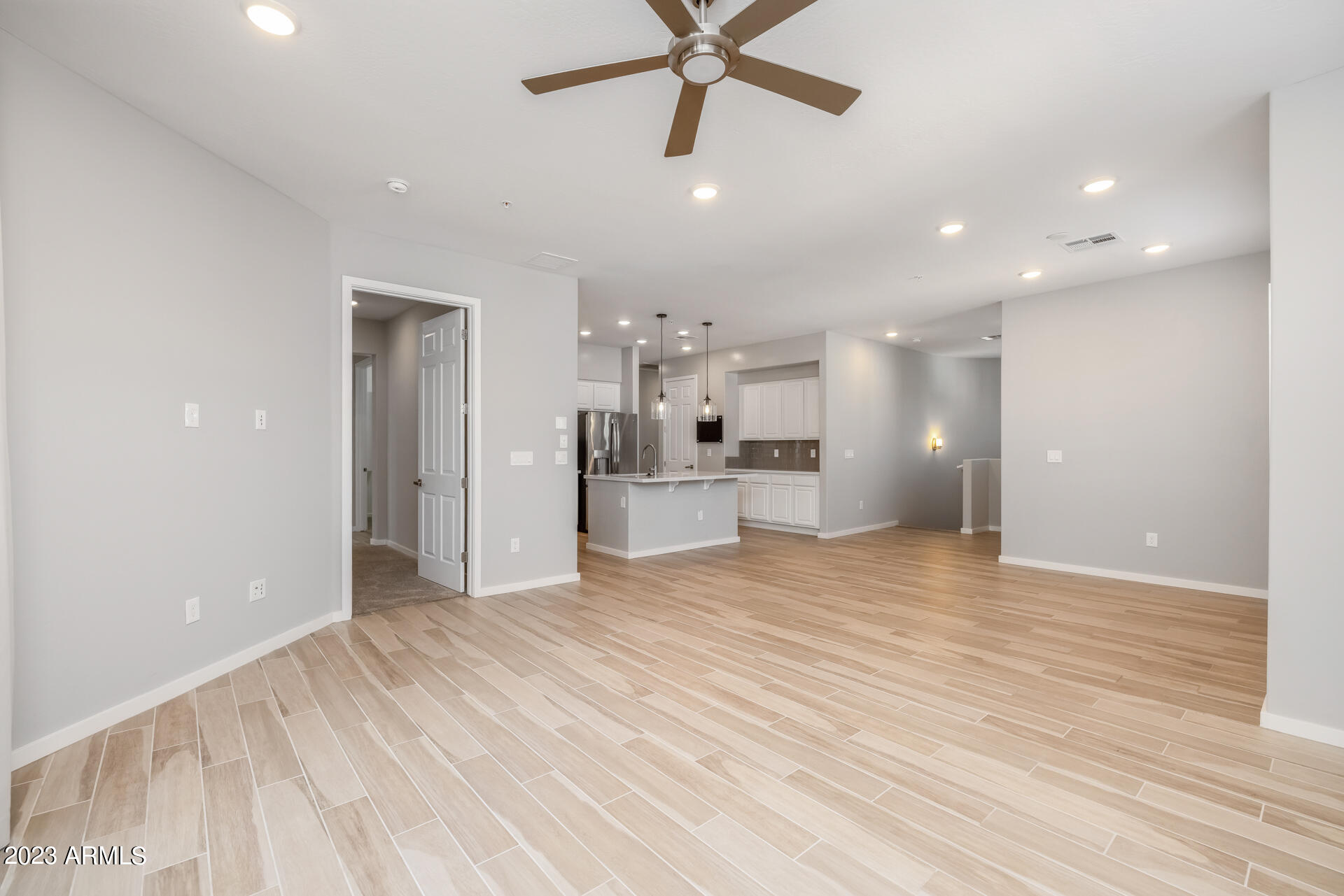 250 W QUEEN CREEK Road 210