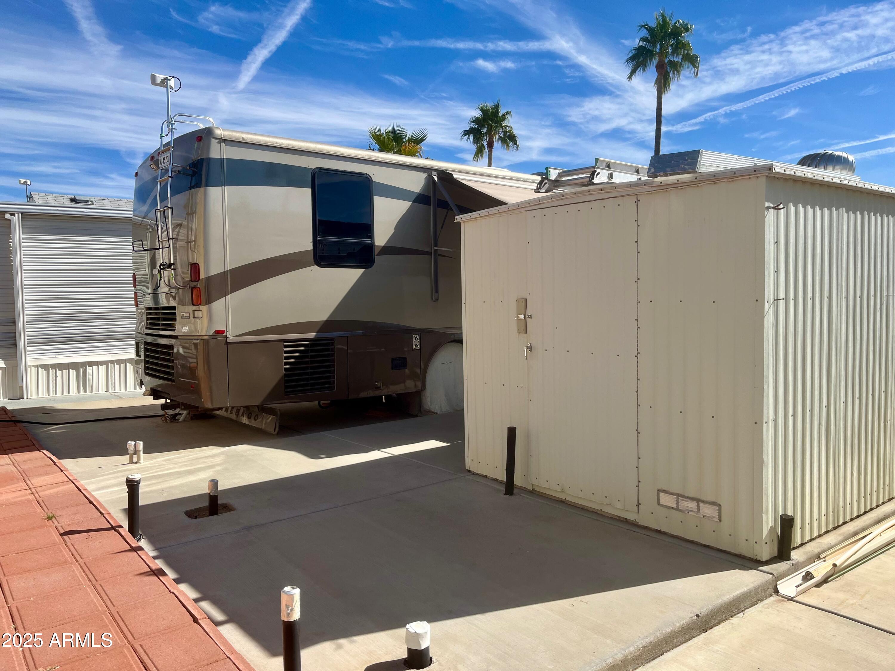 837 AQUAMARINE Drive 837