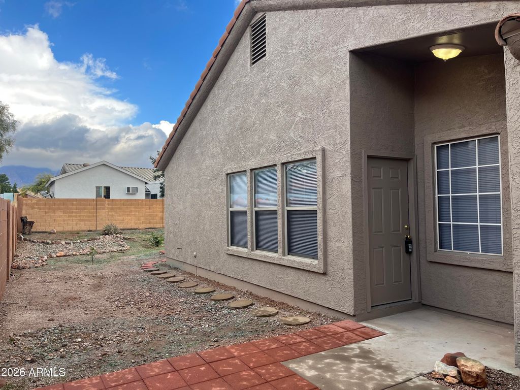 Photo of 8900 E Rainier Drive, Gold Canyon, AZ 85118 (MLS # 6893891)
