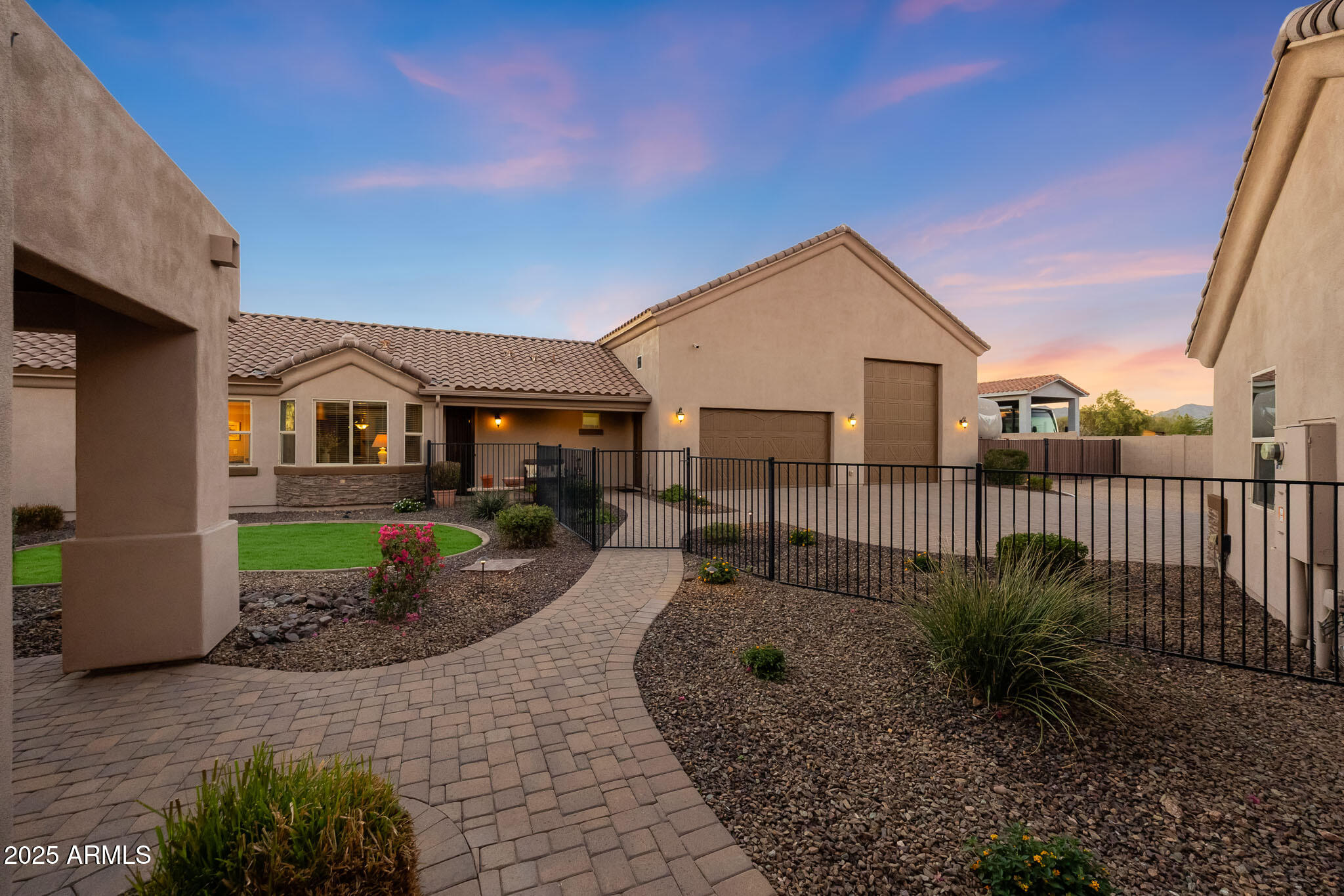 19737 W MARIPOSA Drive