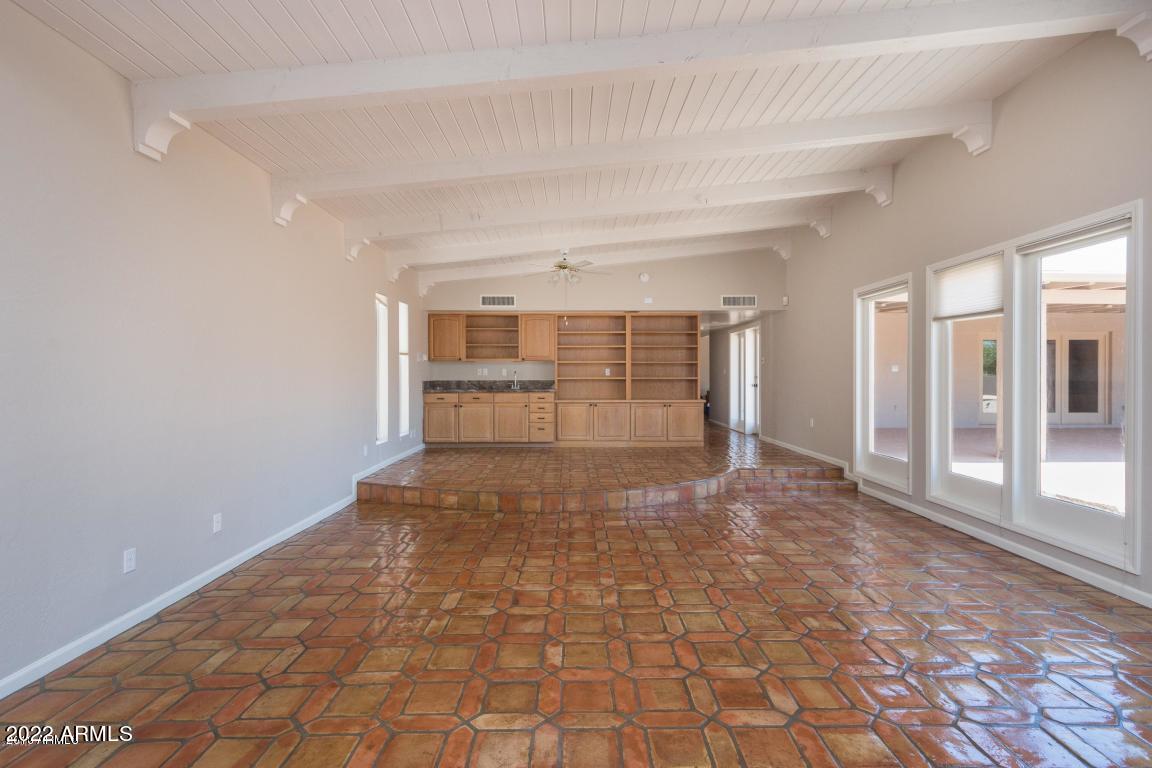 ARROYO HEIGHTS - Residential