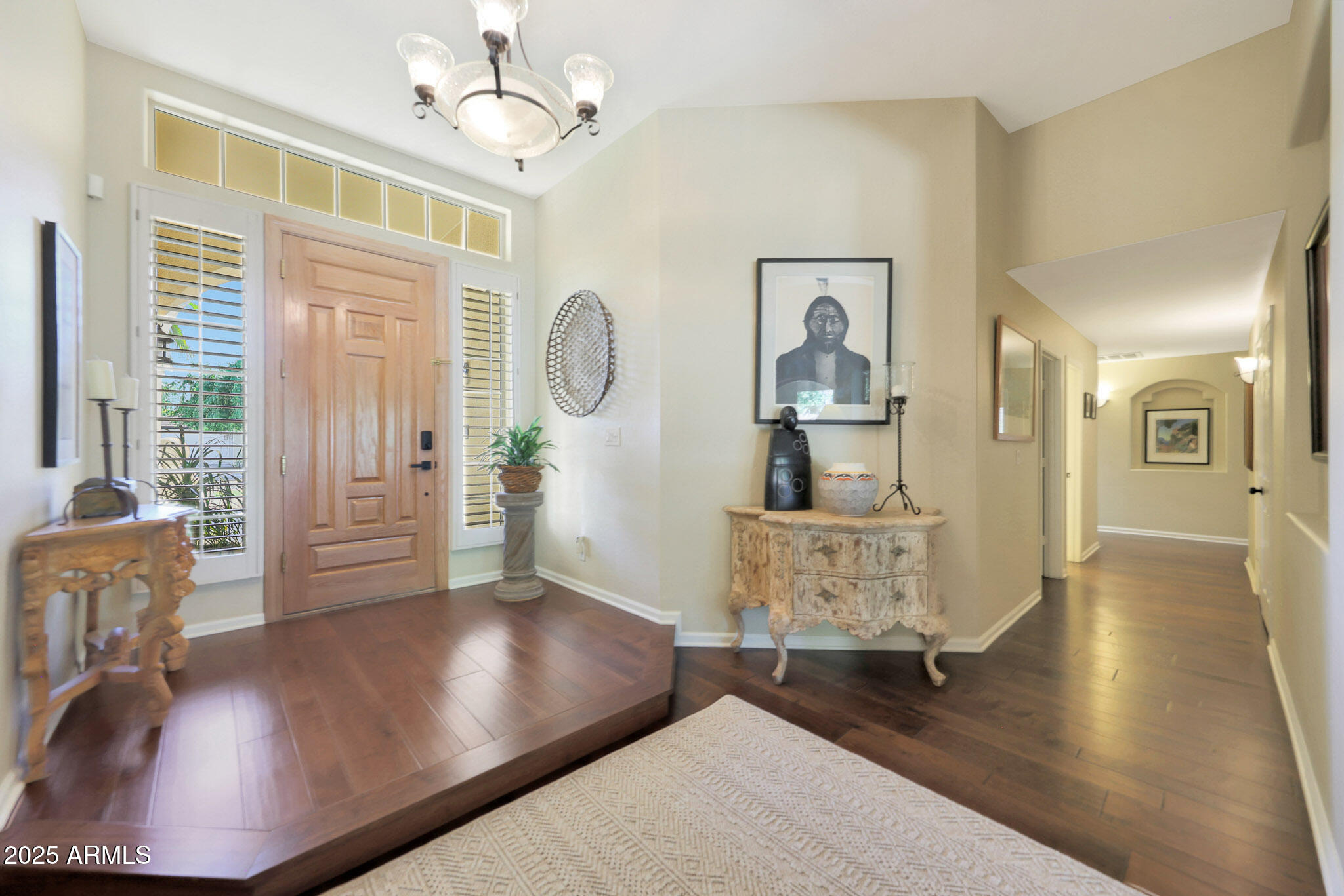 1108 W LAS PALMARITAS Drive