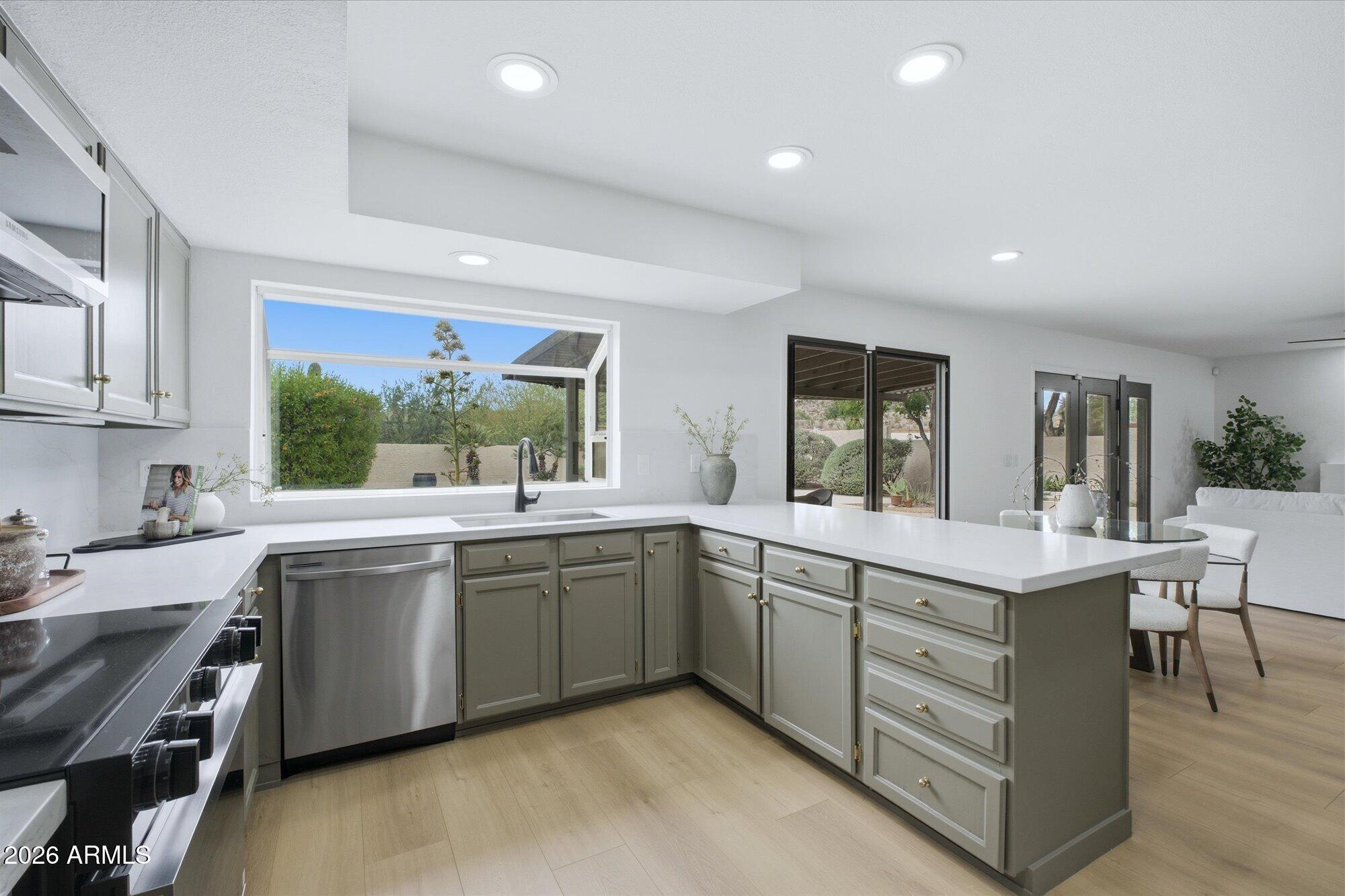 MARLBOROUGH PARK ESTATES - Residential