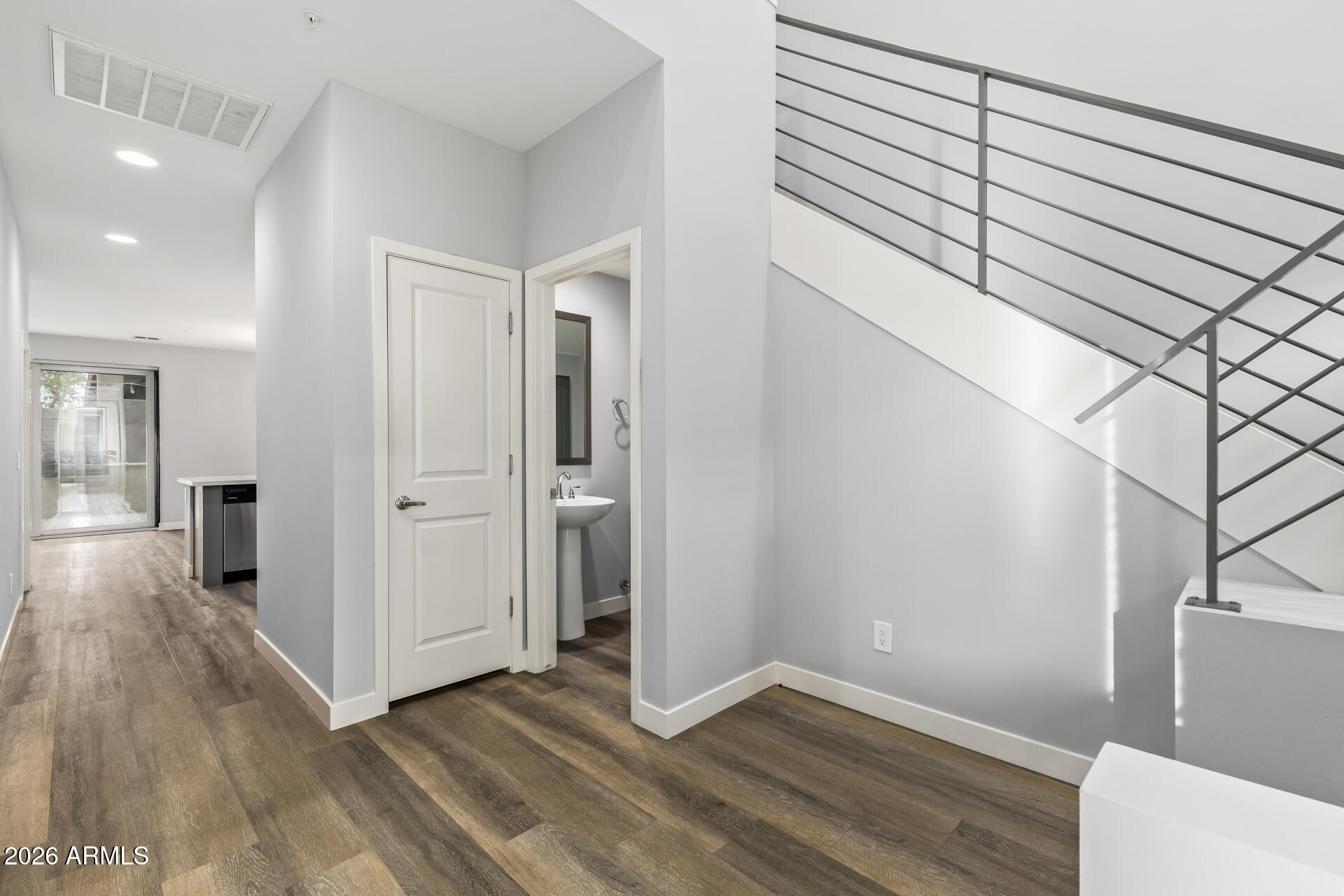 2315 E PINCHOT Avenue 126