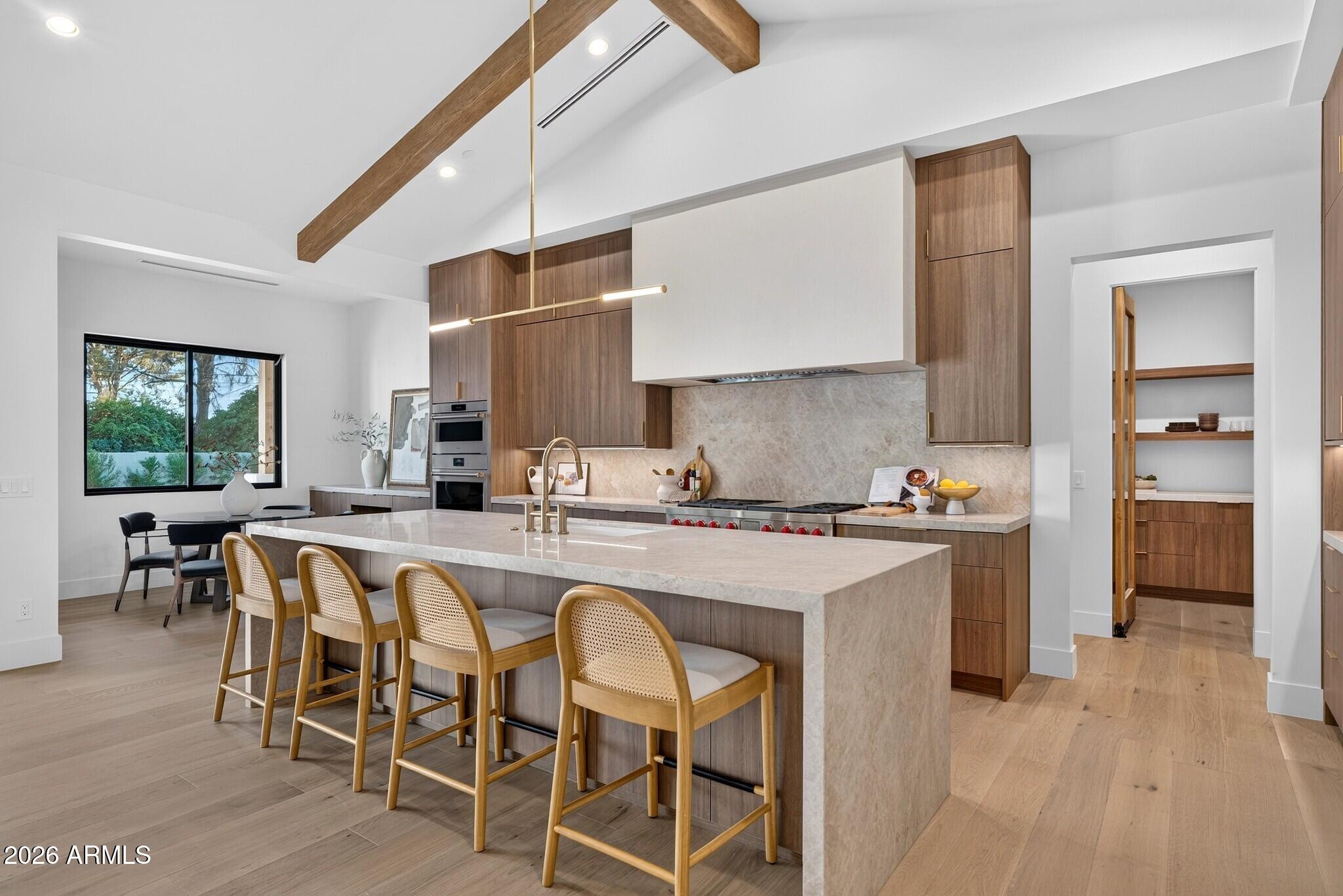 2901 E PIERSON Street