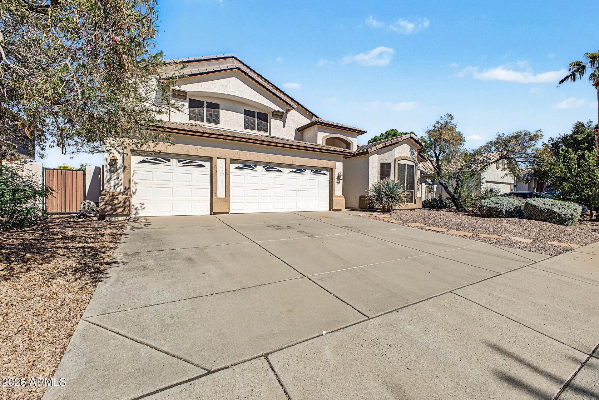6174 W QUAIL Avenue
