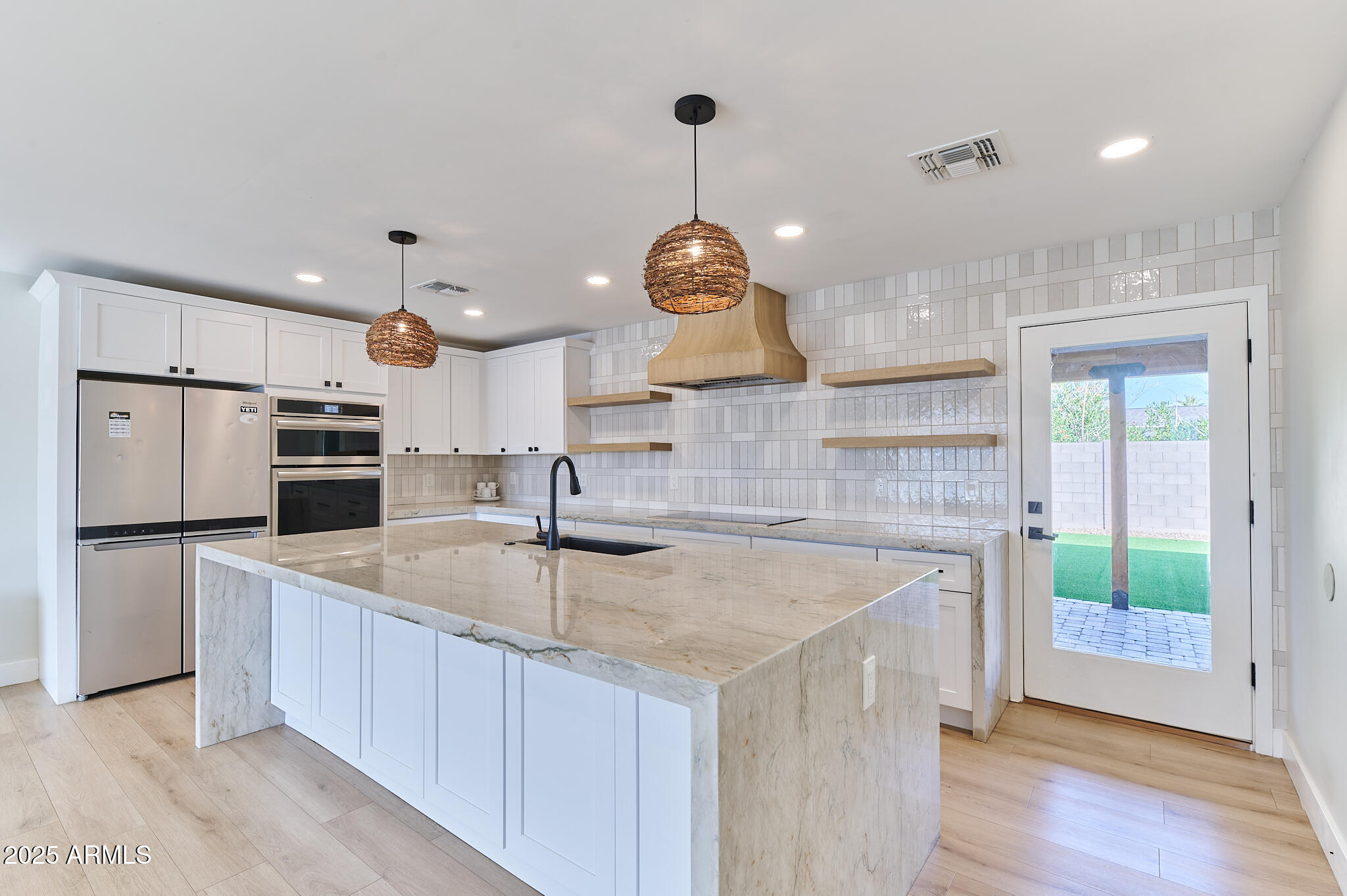 8708 E JACKRABBIT Road