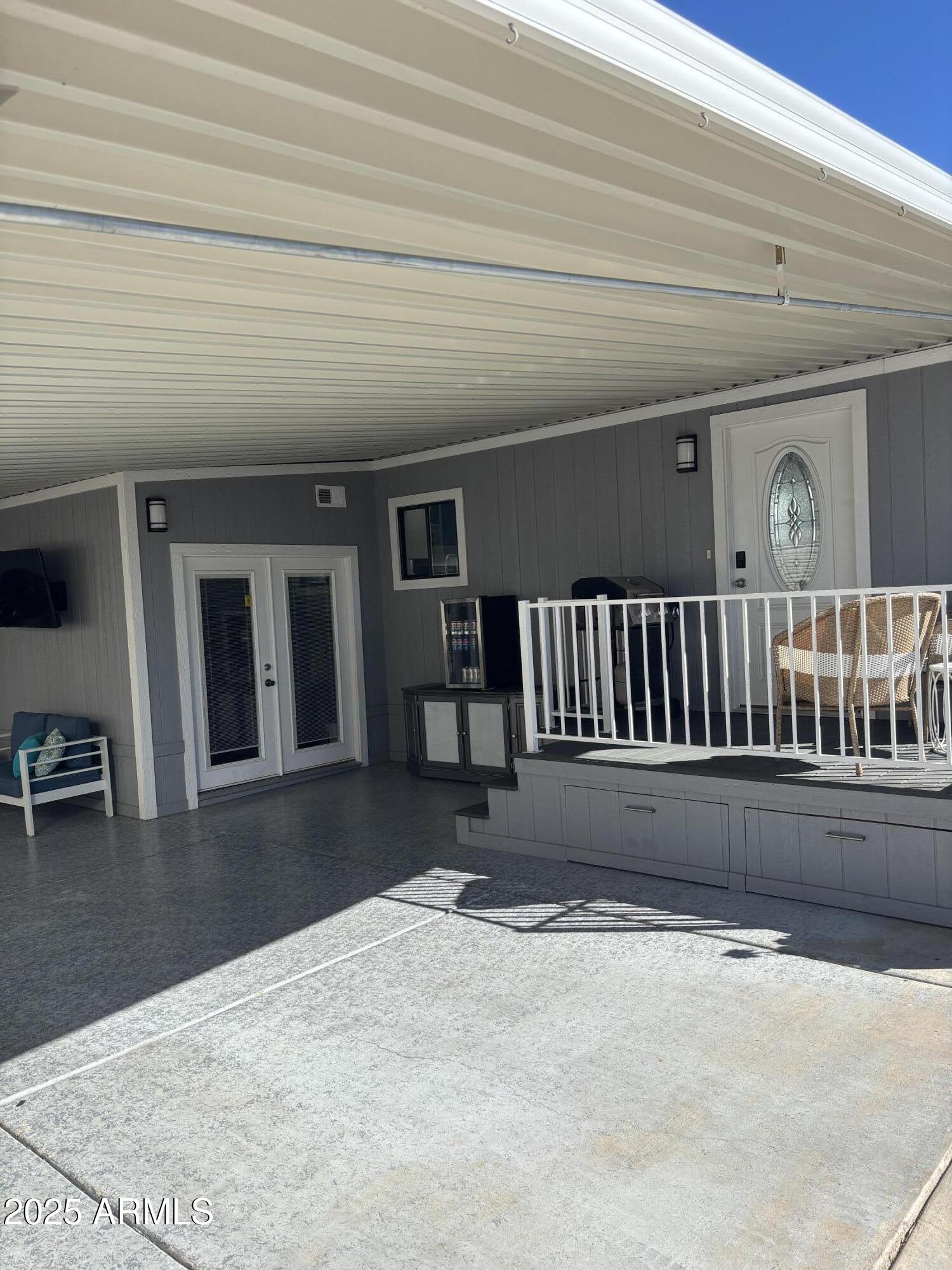 8700 E University Drive 1548