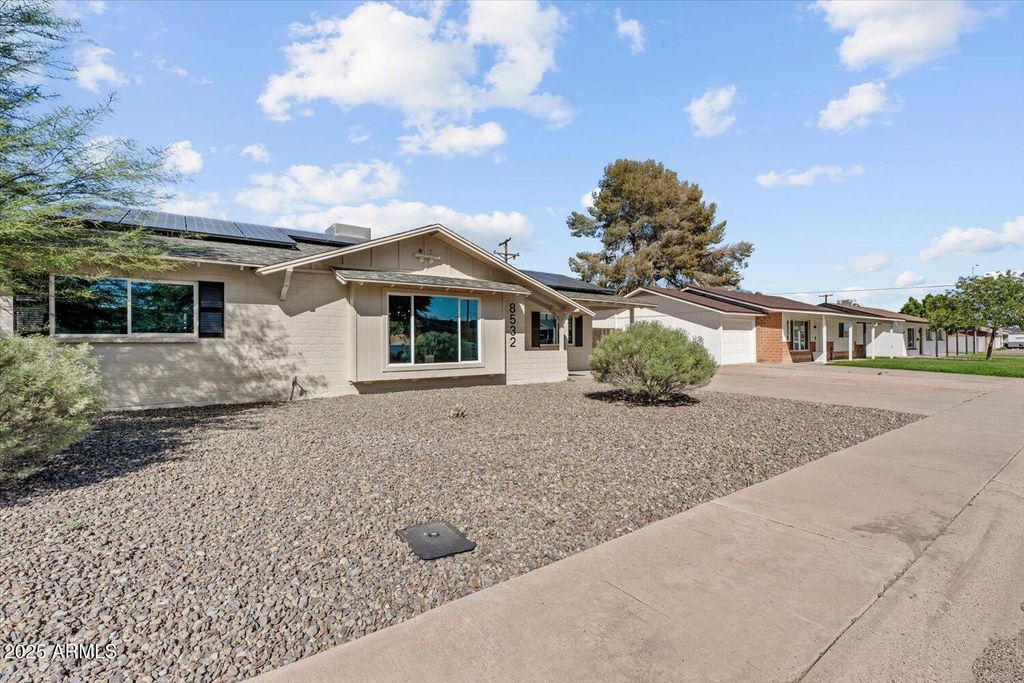 Photo of 8532 E Sheridan Street, Scottsdale, AZ 85257 (MLS # 6934712)
