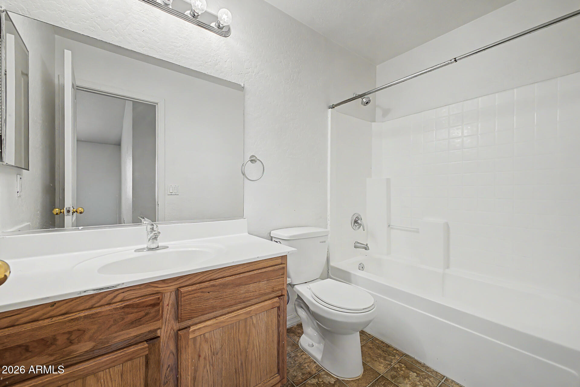 3234 W PECAN Road