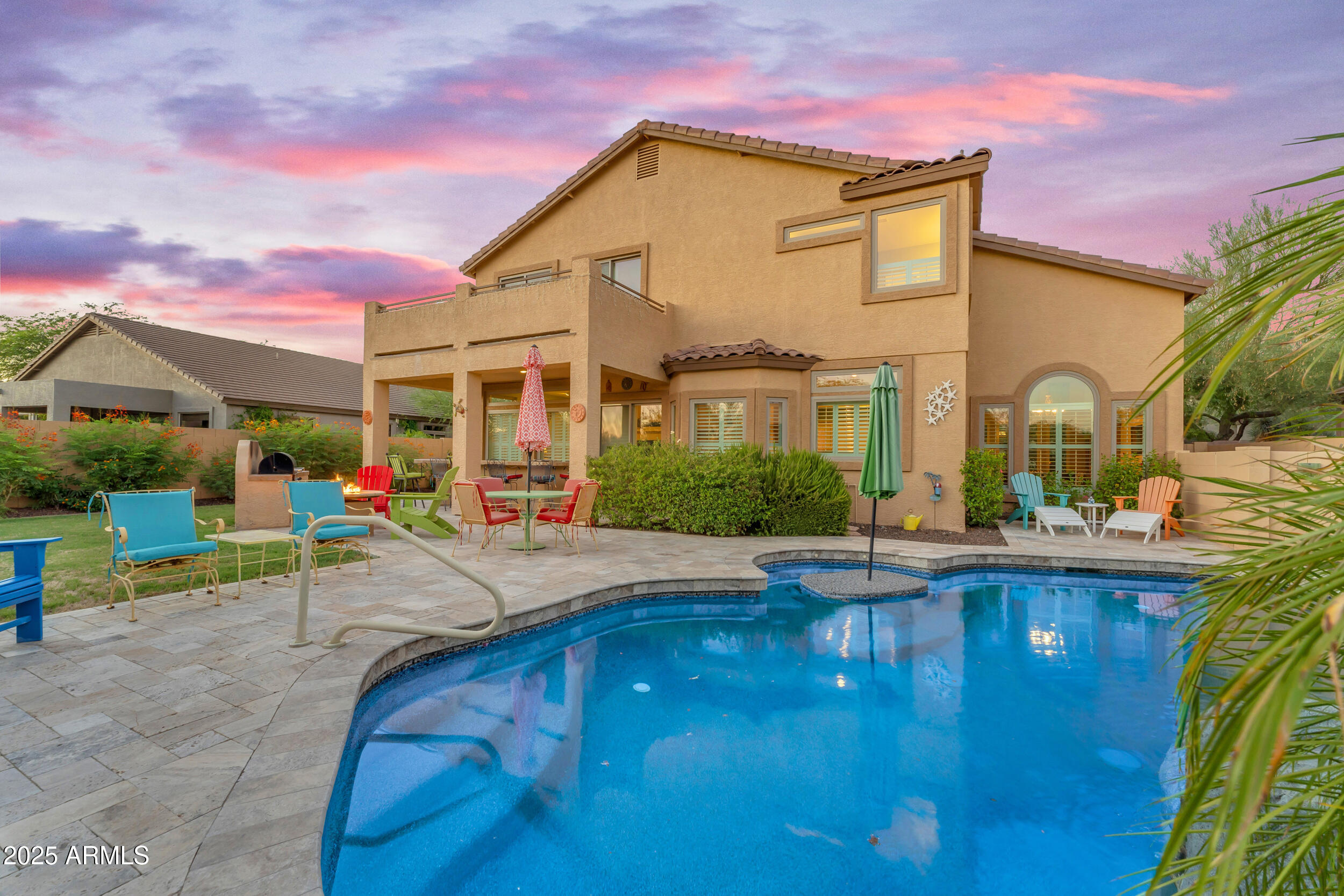 3060 N RIDGECREST -- 84