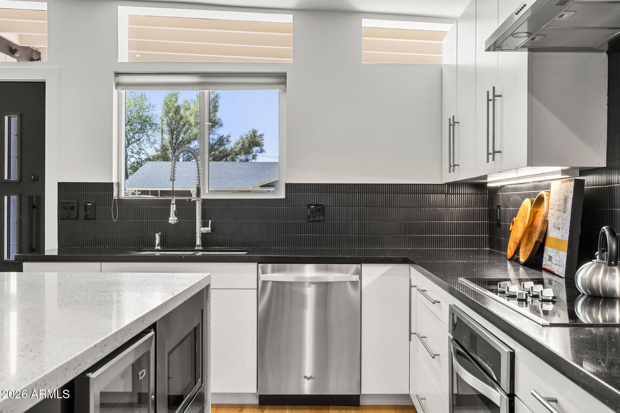 3402 E SELLS Drive