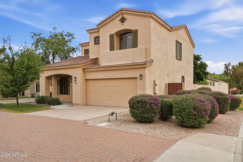 Photo of 2068 W Olive Way, Chandler, AZ 85248 (MLS # 7015293)