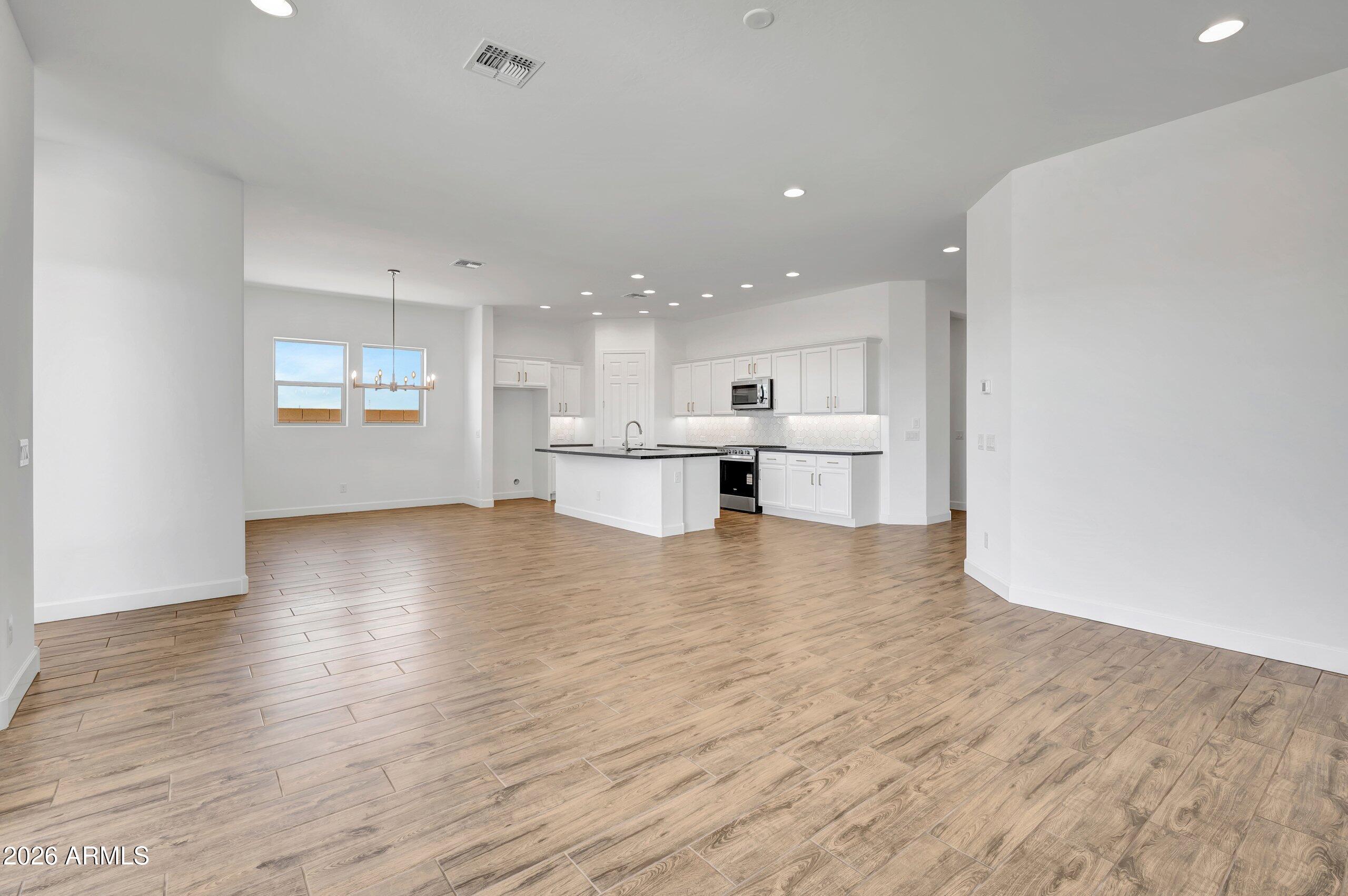 36334 N GRAPEVINE Drive