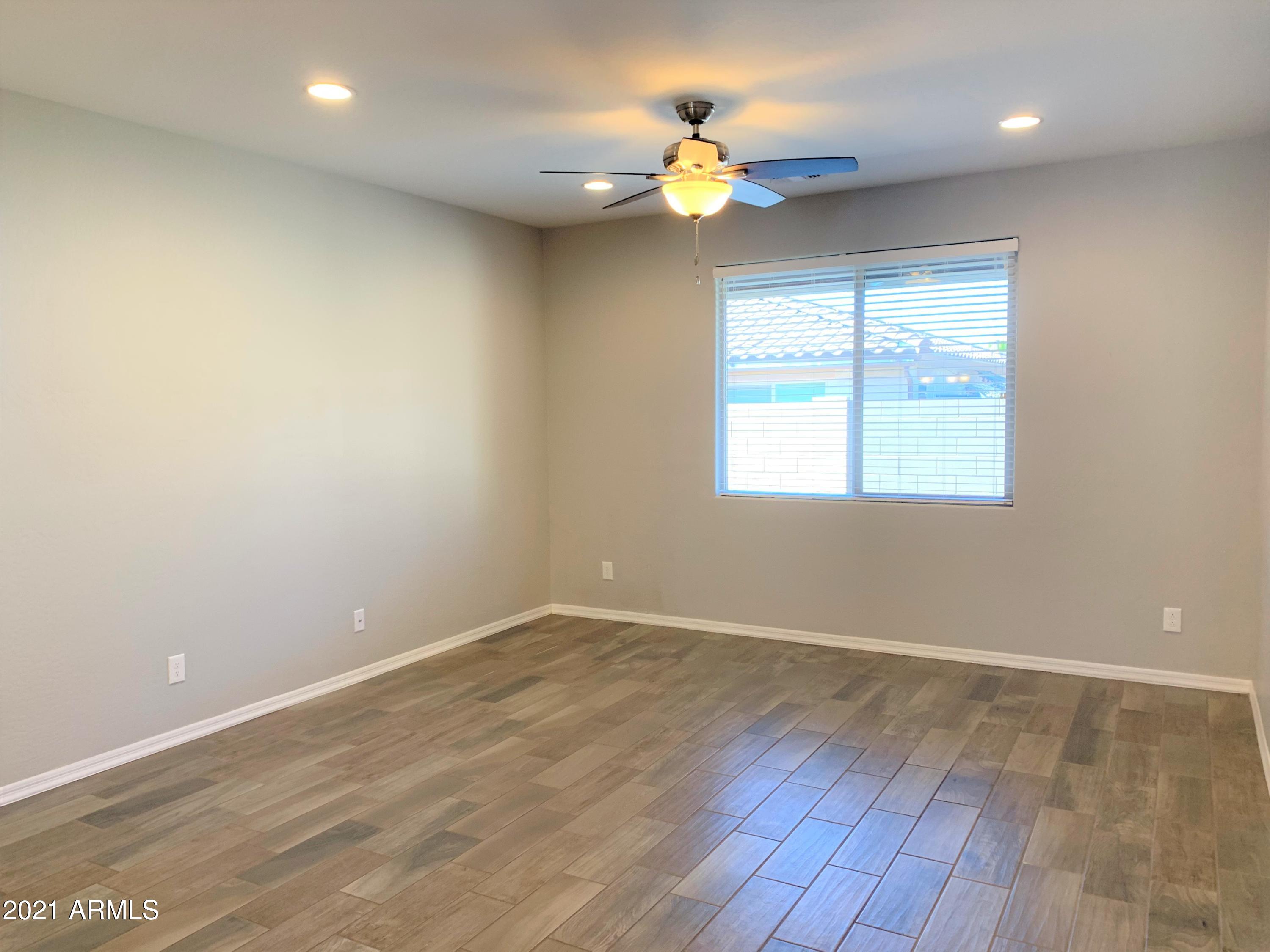 334 N 79th Place
