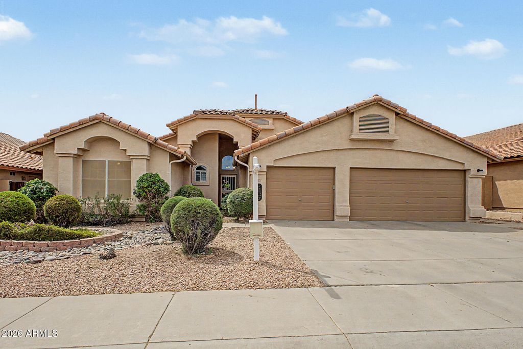 Photo of 12733 W Lewis Avenue, Avondale, AZ 85392 (MLS # 7010552)