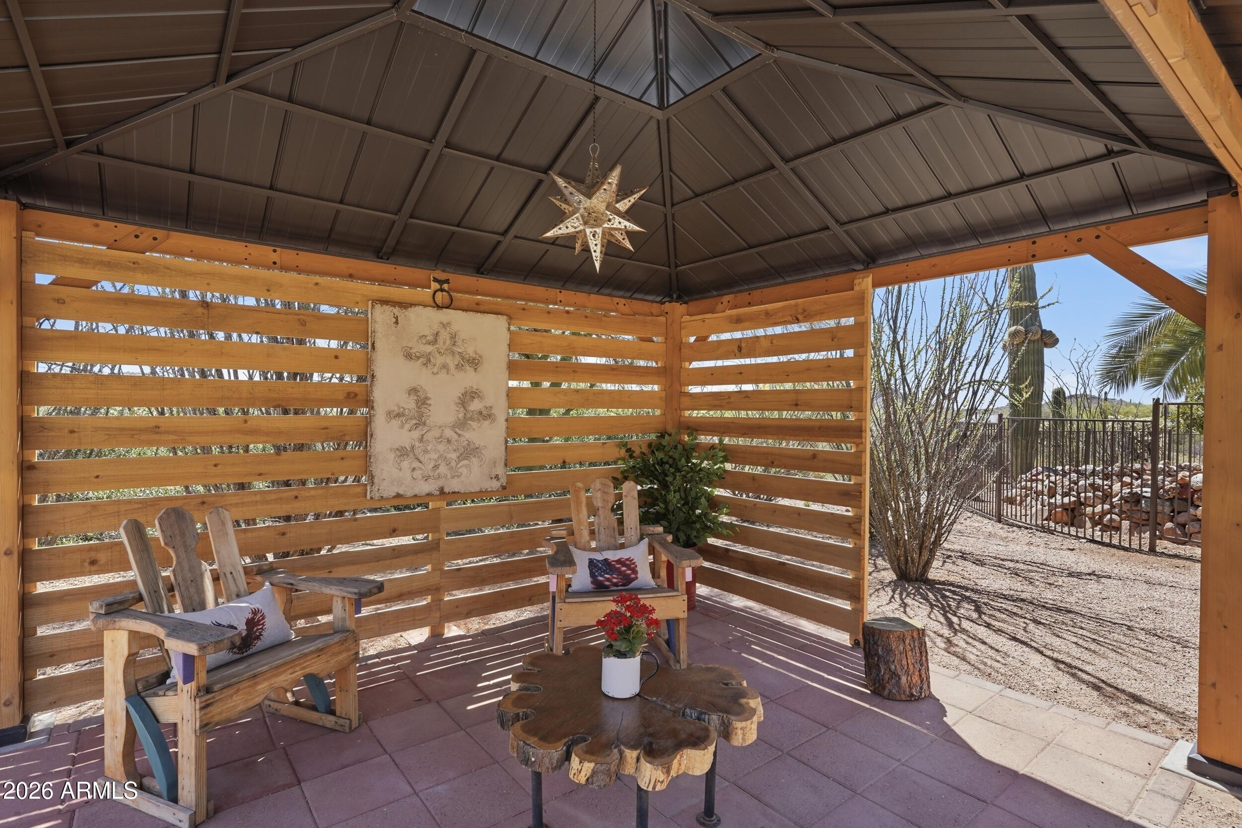 10685 E Valley View Drive