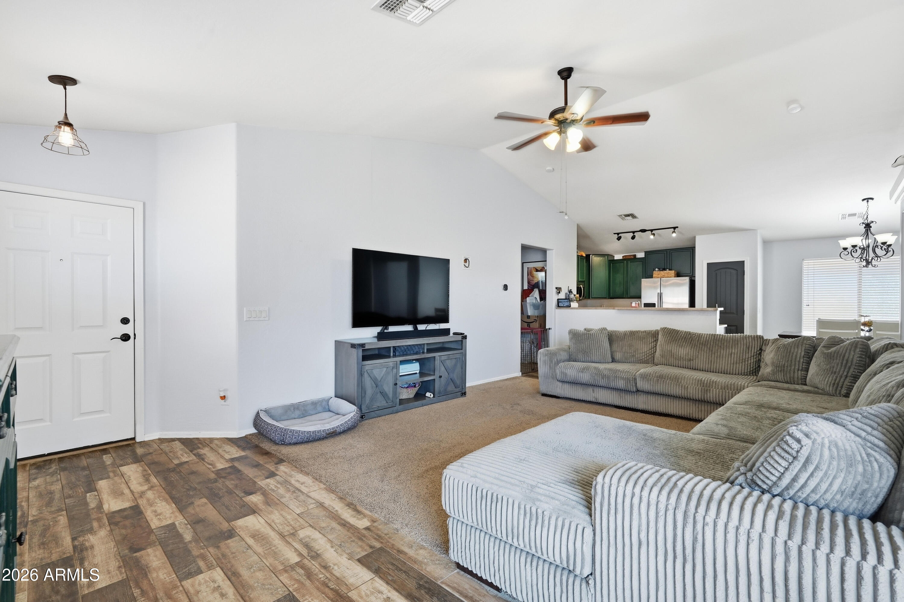 33476 N Windmill Run