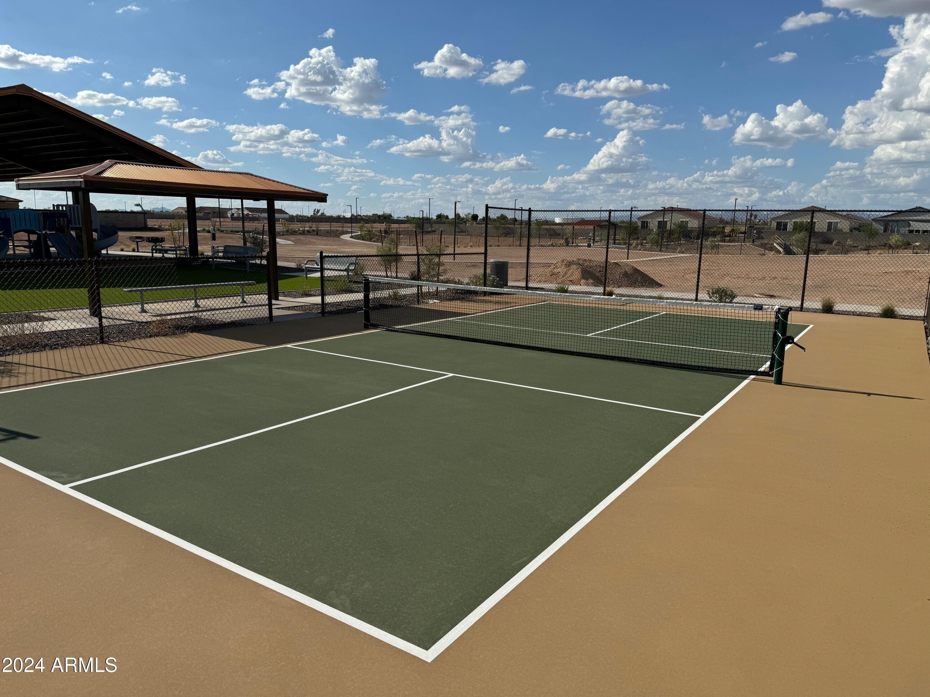 17982 W CREEDANCE Boulevard