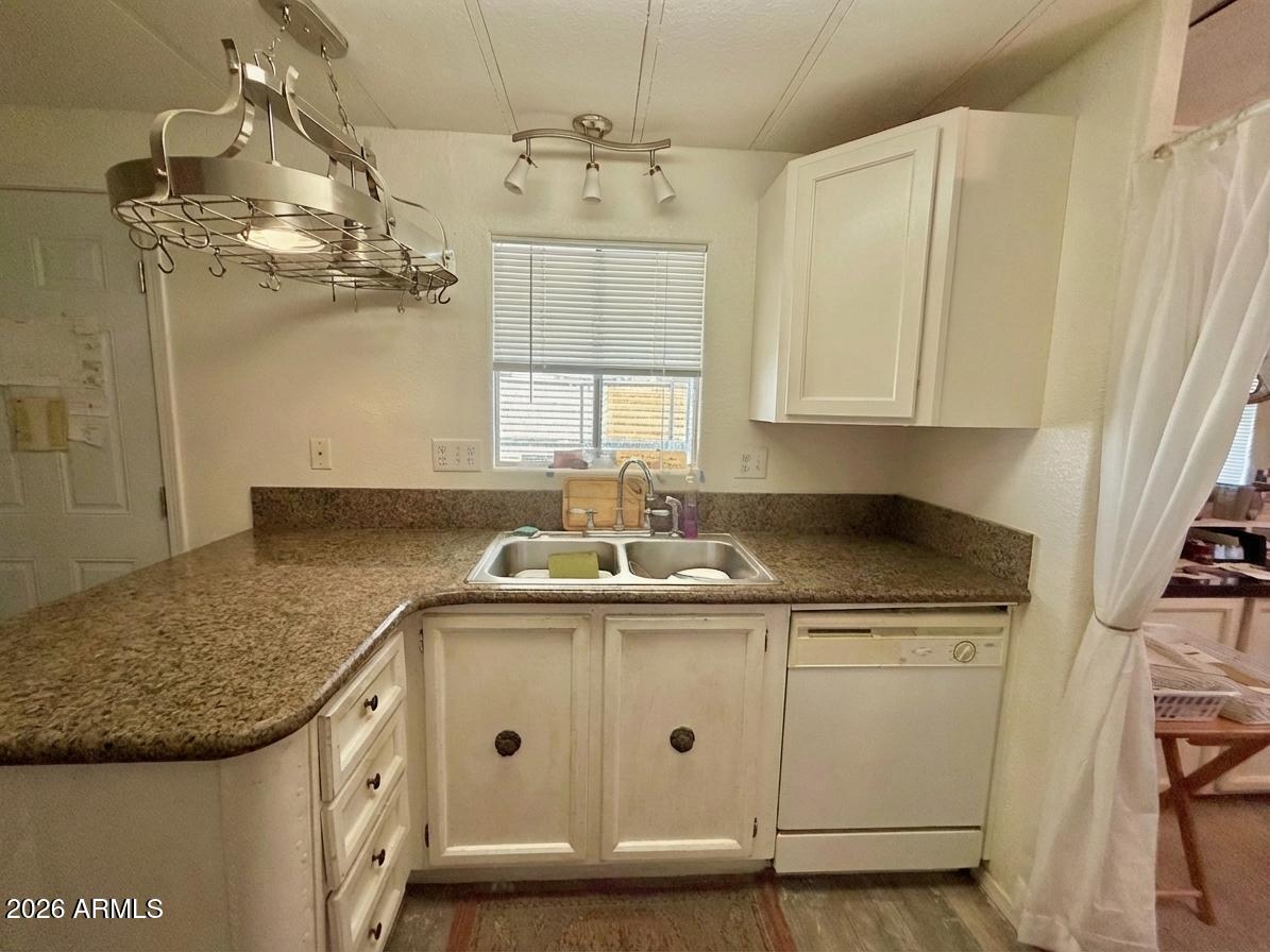 8780 E MCKELLIPS Road 225